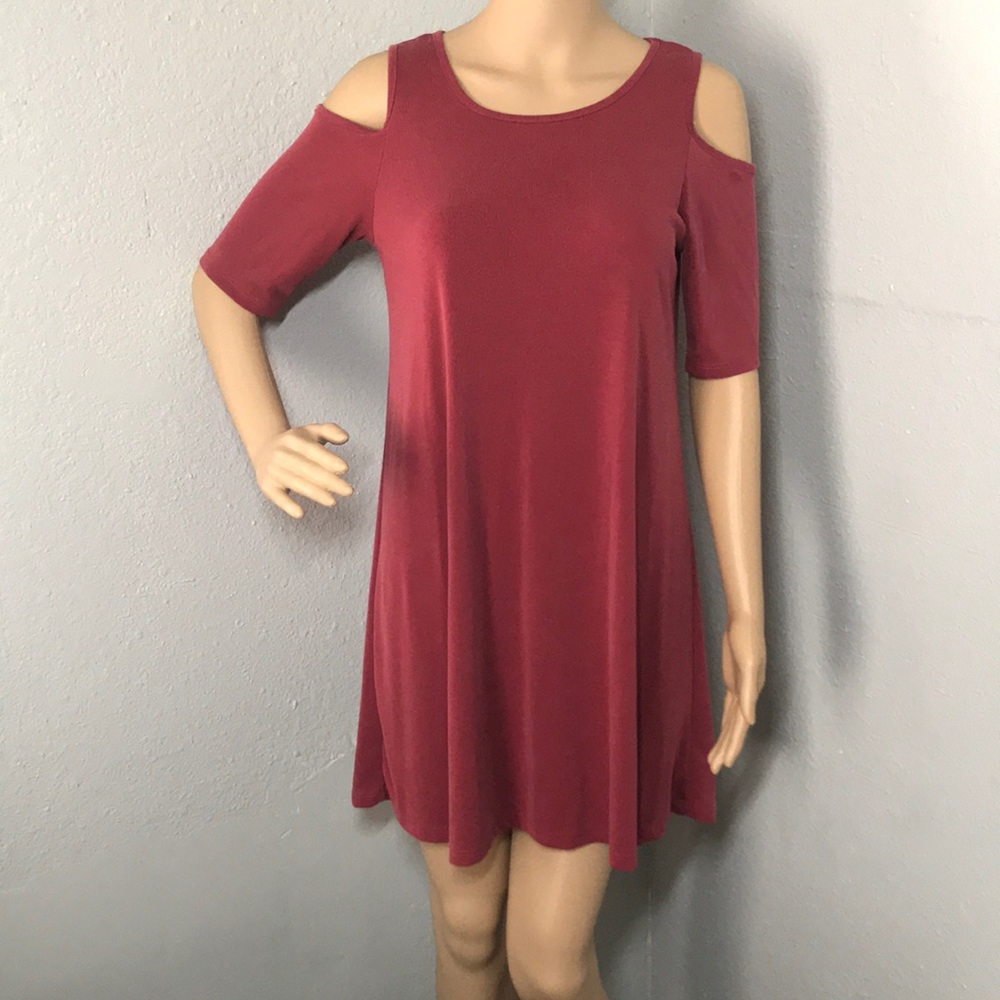 Acemi Cold Shoulder Dress